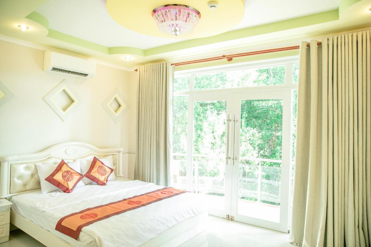 Khach San Anh Khoa Hotel *
