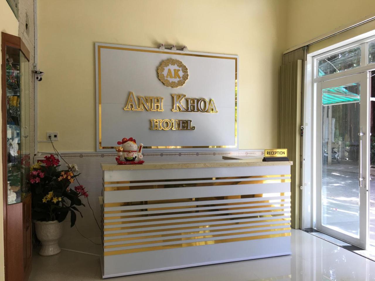 Khach San Anh Khoa Hotel *